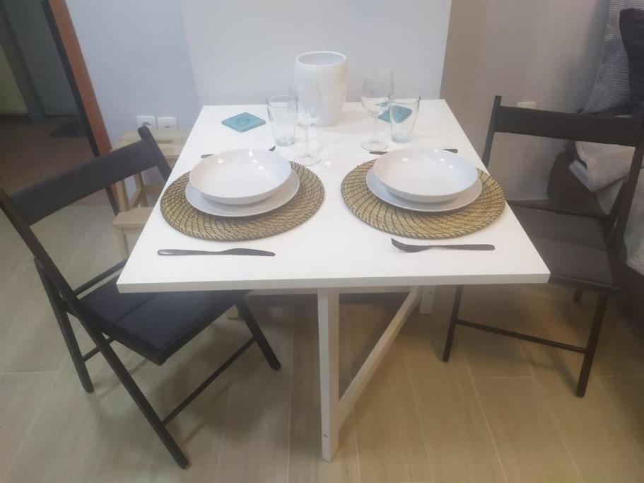 Studio Apartment With All Amenities In Kolonaki Атина Екстериор снимка