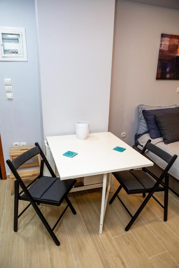 Studio Apartment With All Amenities In Kolonaki Атина Екстериор снимка