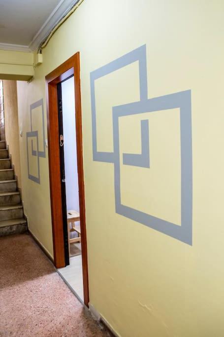 Studio Apartment With All Amenities In Kolonaki Атина Екстериор снимка